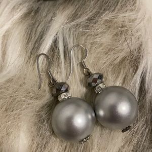 Smoke Pearl Drop earrings